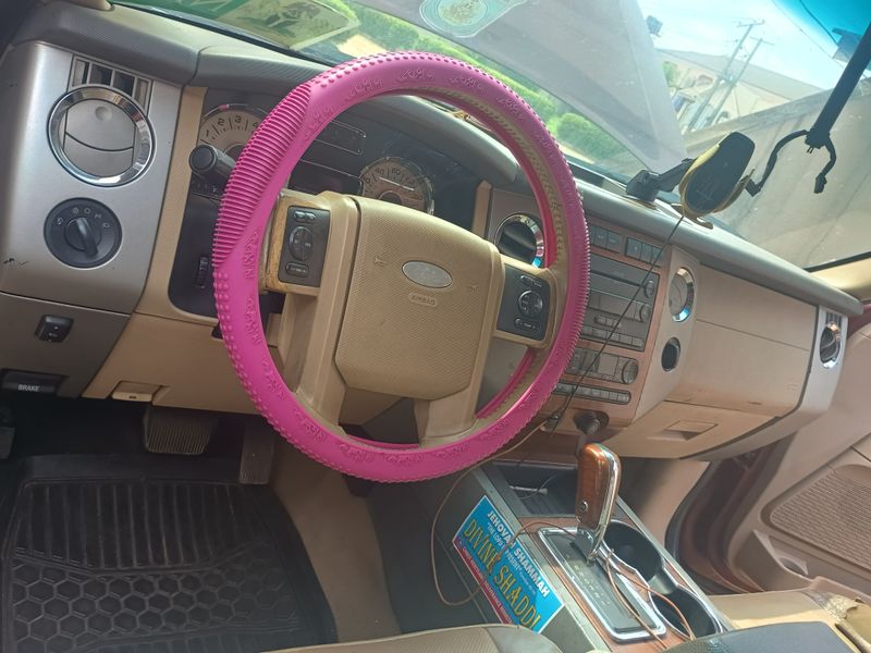 Thumbnail 9 of 2008 Ford Expedition